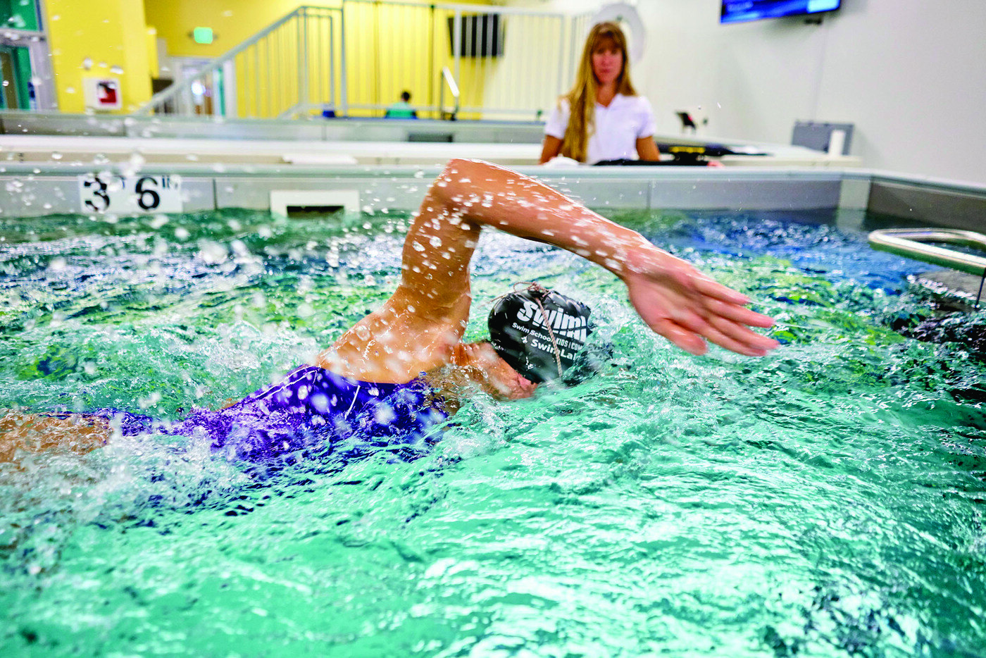 Shot10_CompetitiveSwim149-2-1